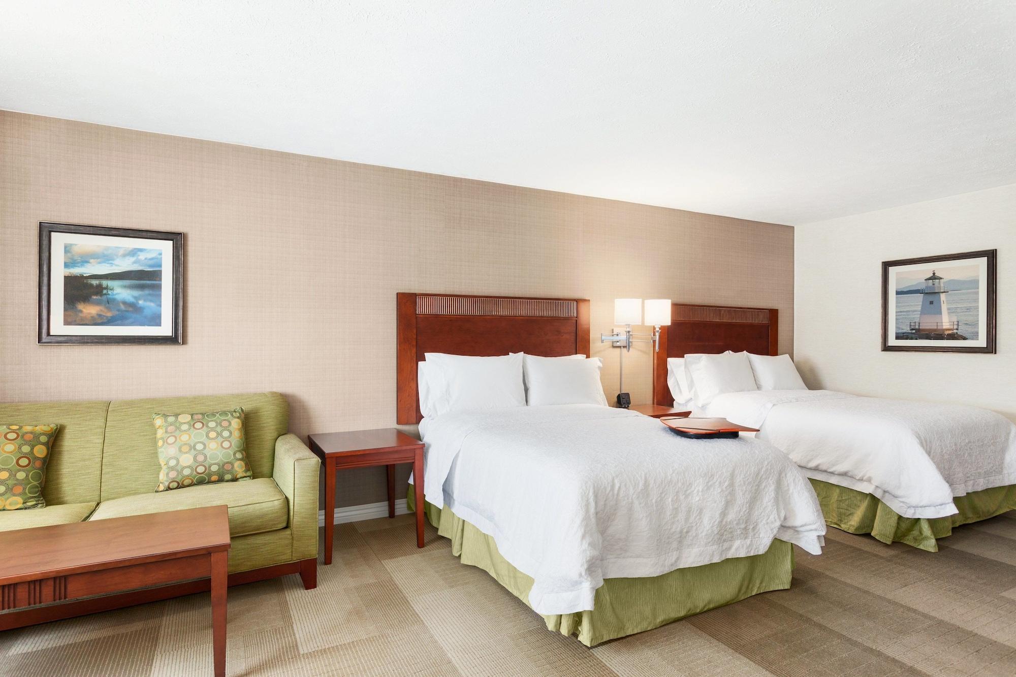 Hampton Inn Burlington - Colchester Exterior foto